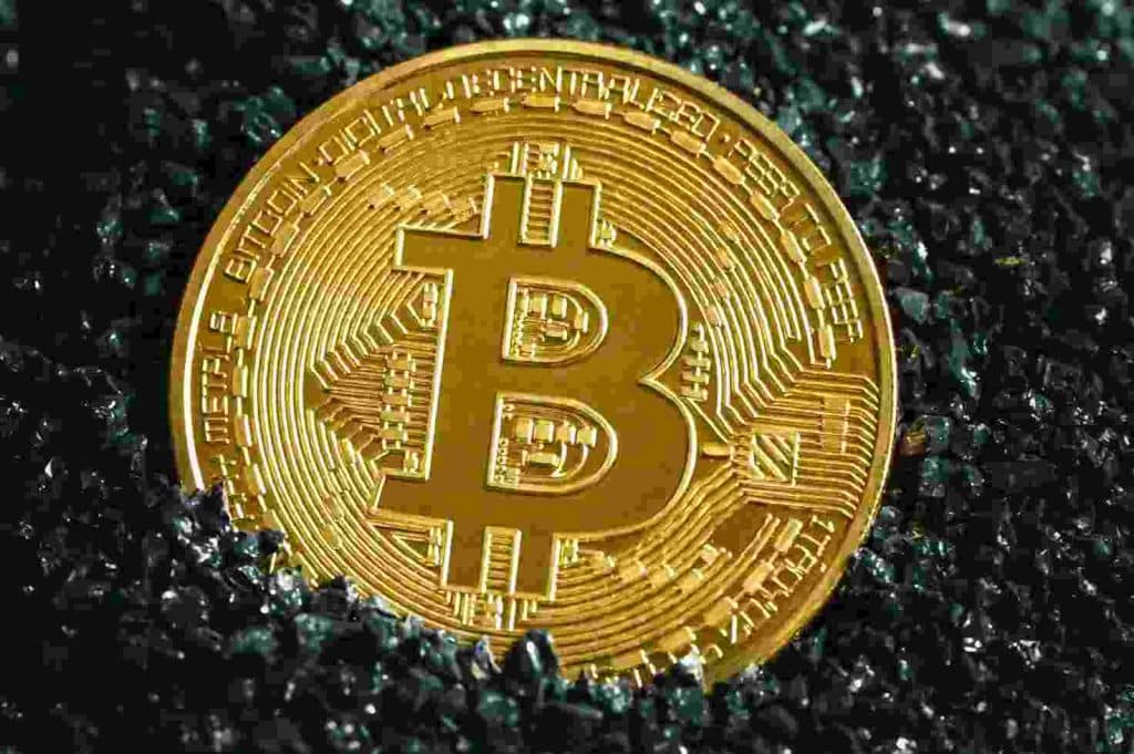Italy’s largest bank completes its first Bitcoin transaction worth €1M