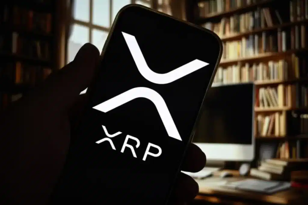Grayscale Tweaks XRP Trust Filing as Spot ETF Momentum Heats Up