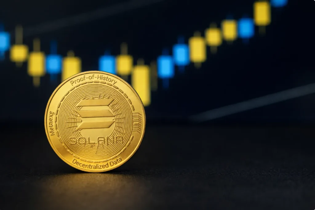 Solana Holds Critical Support as Activity Cools