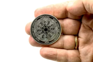 Charles Hoskinson Explains Cardano’s 1,096 BTC Mystery, Sparks Debate
