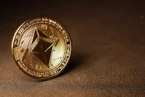 Ethereum’s ETF Battle Intensifies as BlackRock Outflows Meet Grayscale Inflows